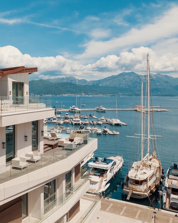 Portnovi Branded Villaları – Montenegro