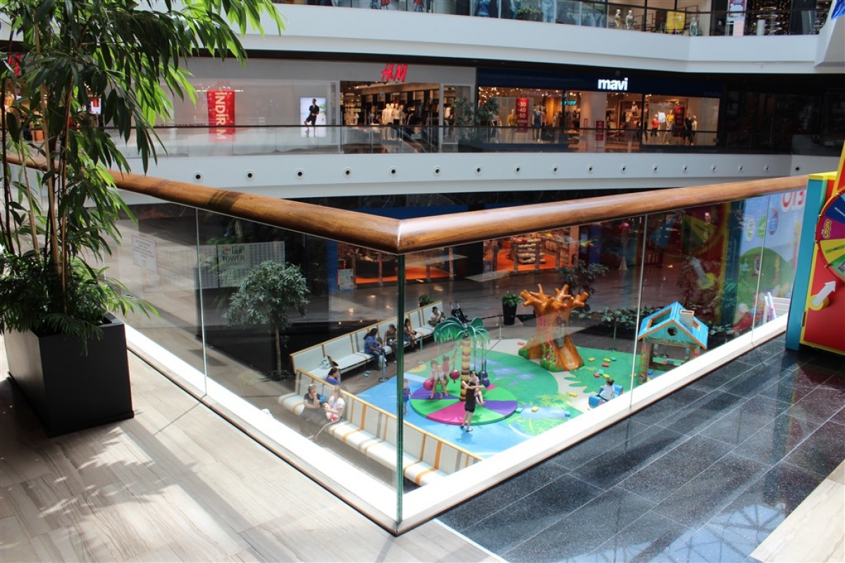 One Tower Alışveriş Merkezi